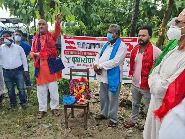 रौतहट काँग्रेसले मनायो १०७ औं वि.पि. जयन्ती