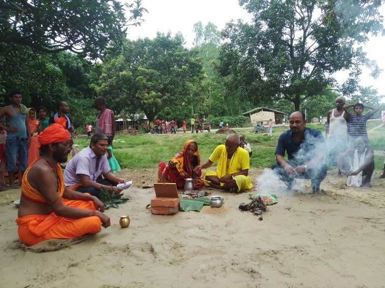 रसियाबाबालाई साक्षी राखेर हनुमान मन्दिरको लागि भूमिदान